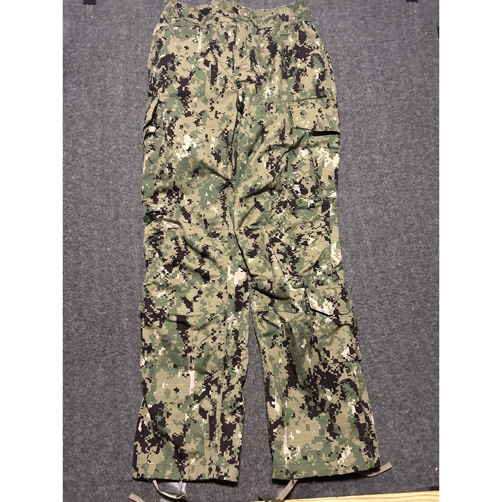 Navy working uniform type III pants camouflage cargo mens medium regular